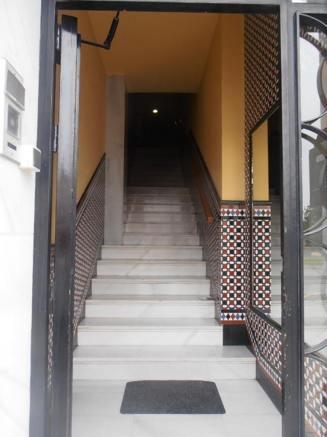 Hostal Carlos III Эль-Эхидо Экстерьер фото